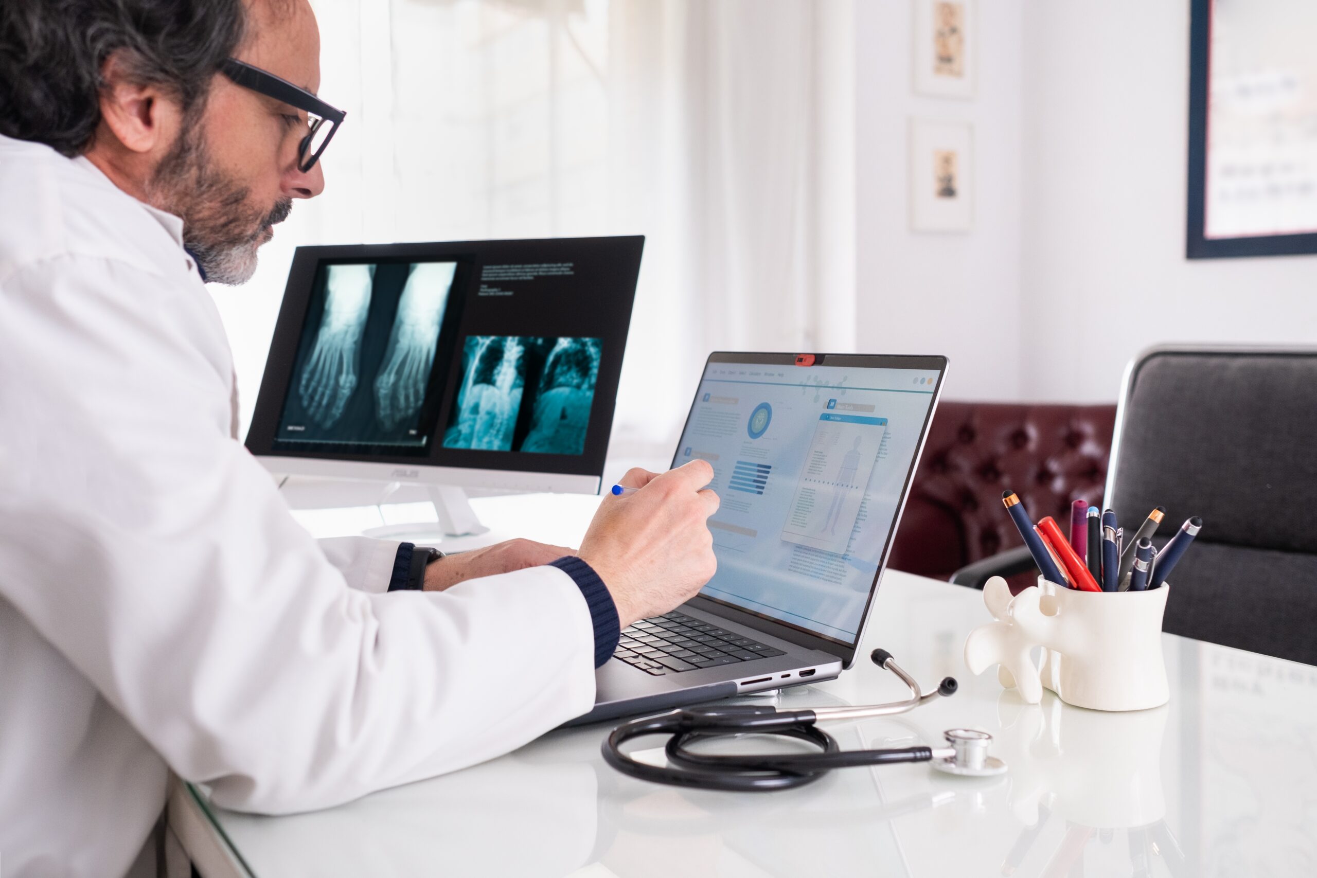 Case Study: How [CRO Company] Exceeded Patient Enrollment Targets With a Direct-to-Patient Strategy